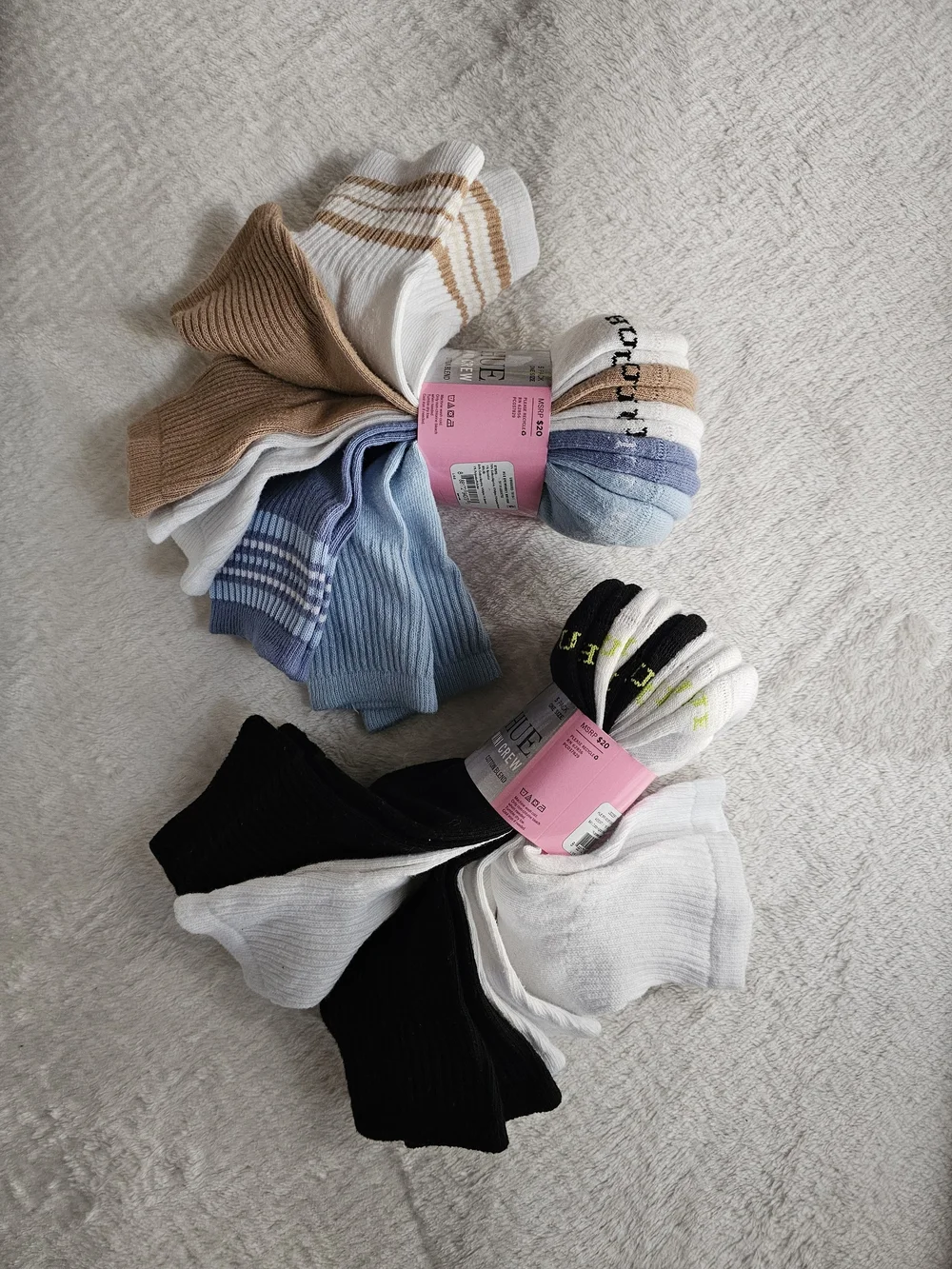 Mixed NWT Women’s Mini Crew Socks By Hue - 2 Packs of Autumn Colors - 10 Pairs